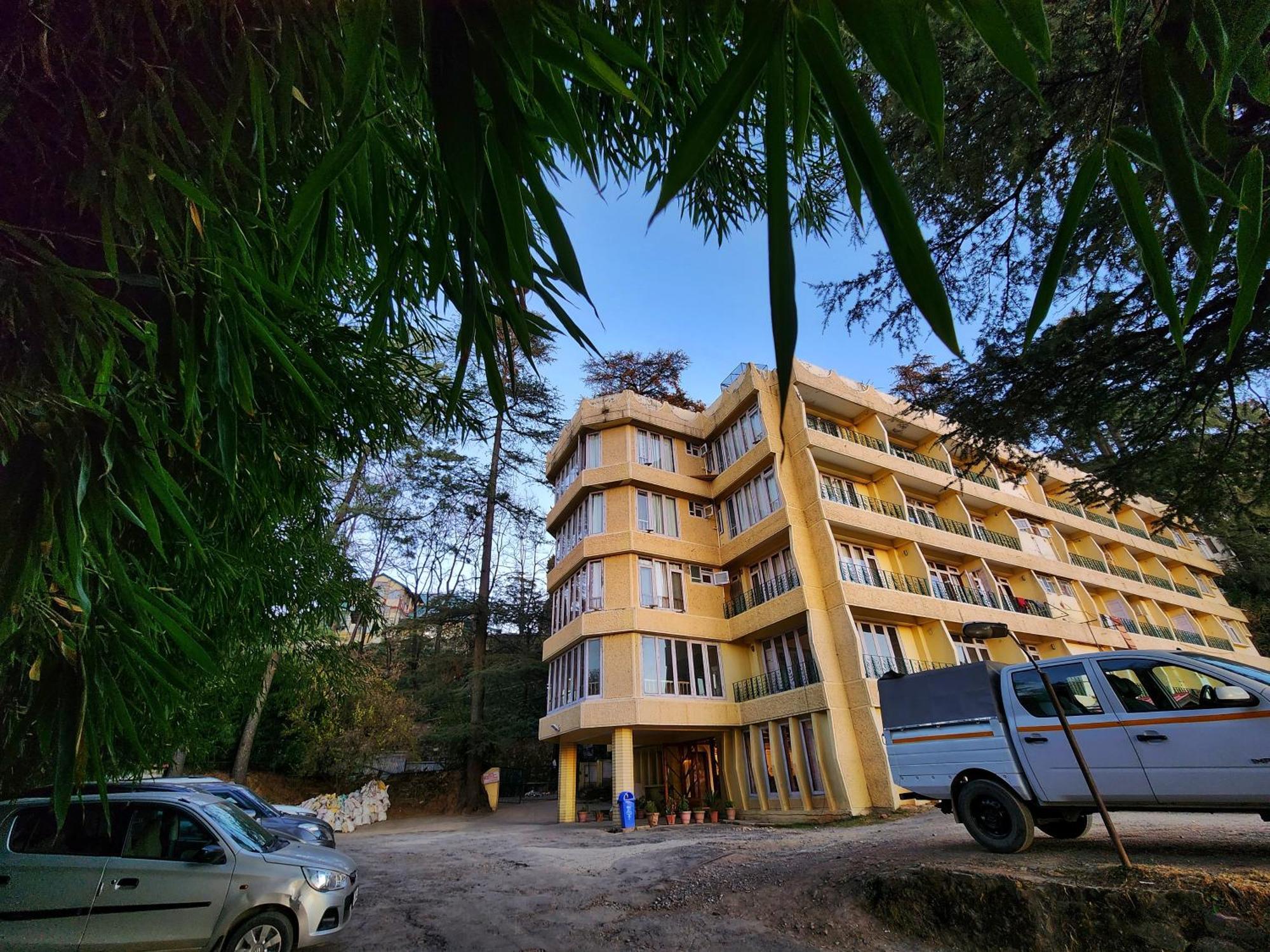 Hotel Pineview Shimla Exterior photo