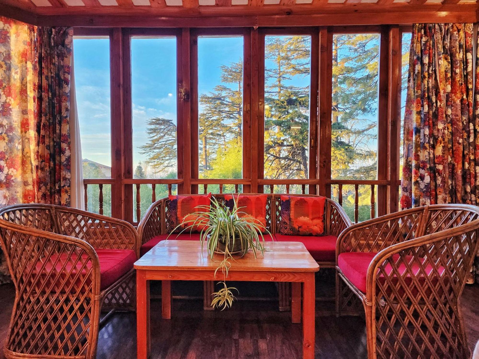 Hotel Pineview Shimla Exterior photo